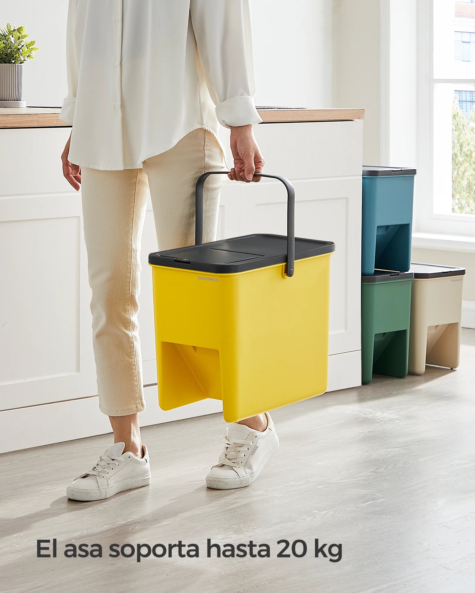 SONGMICS Cubo de Basura, Juego de 4 Cubos Apilables, 20 L Cada, Sistema de Separación Residuos, Tapas Apertura a Presión, con Pegatinas, Cubo de Almacenaje, Amarillo, Azul, Beige y Verde