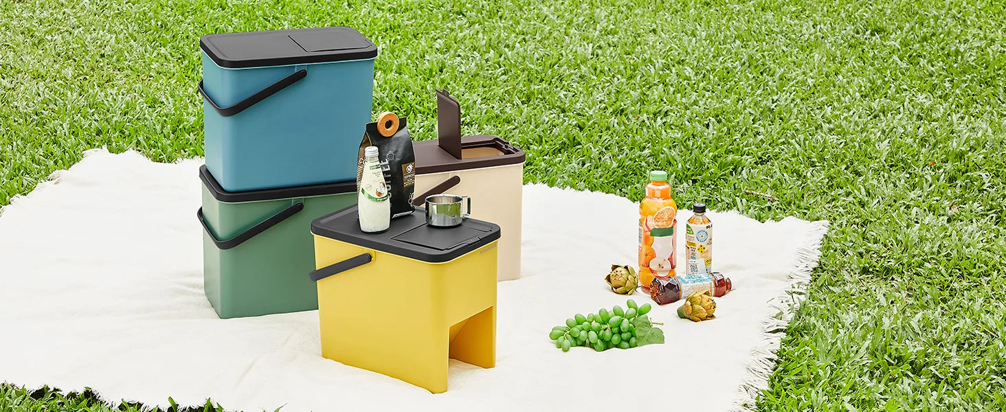 SONGMICS Cubo de Basura, Juego de 4 Cubos Apilables, 20 L Cada, Sistema de Separación Residuos, Tapas Apertura a Presión, con Pegatinas, Cubo de Almacenaje, Amarillo, Azul, Beige y Verde