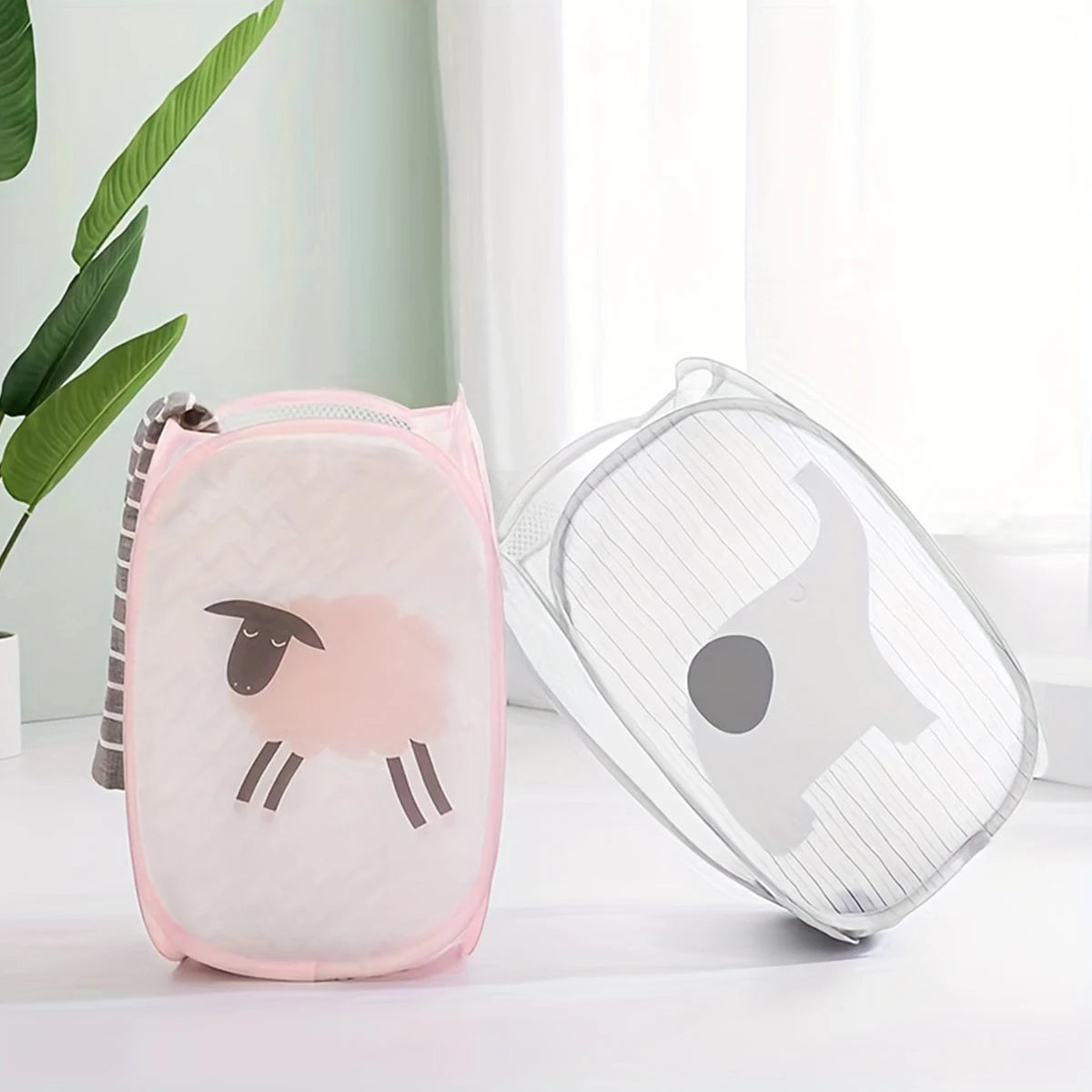Cesta de ropa sucia de malla plegable de dibujos animados
