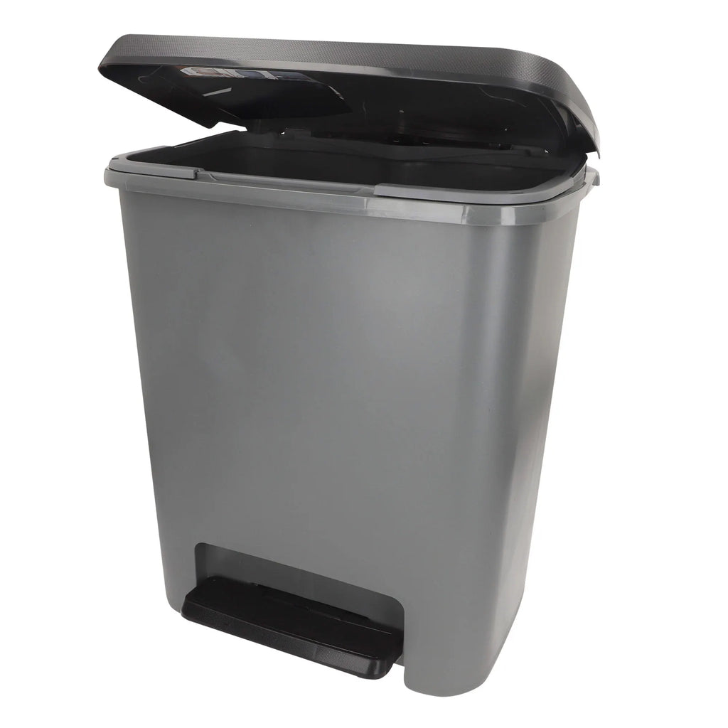 Curver - Cubo de basura Compatta 25L gris, diseño compacto y ancho, ideal para cocinas pequeñas o baños, soporte para bolsas, base extraíble fácil de limpiar, pedal removible para apertura higiénica, medidas 38x28x43 cm