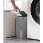 DECODEKO-Basurero de baño con tapa, cubo de basura delgado de 10 litros/2.6 galones, cesta de basura pequeña con tapa desplegable para cocina, dormitorio, sala de estar, oficina