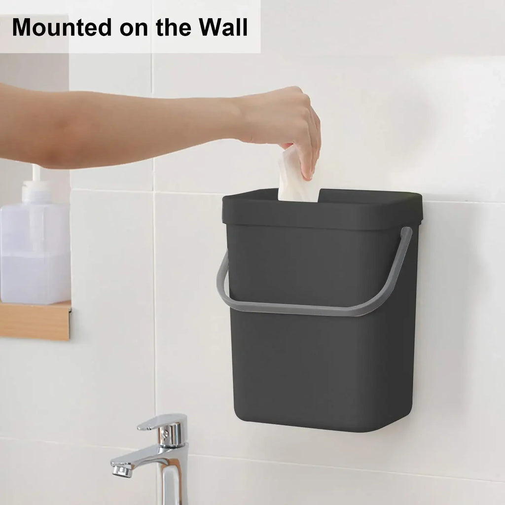 Cubo de basura pequeño de plástico, cubo de basura pequeño colgante con tapa debajo del fregadero para cocina, cubo de basura para alimentos, cubo de basura montable para Baño